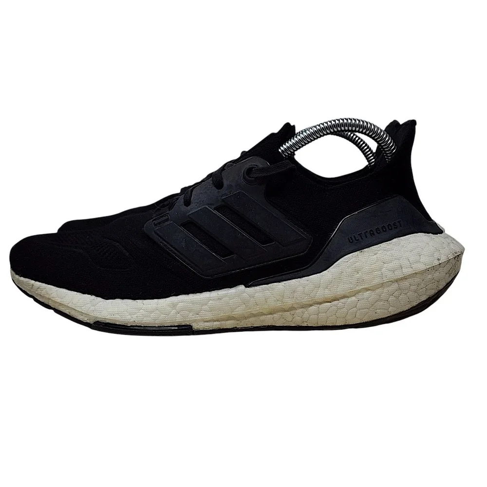 Adidas Ultraboost 22 sz 8.5 Men Black GX3062 Running Shoes Sneakers Training Low
